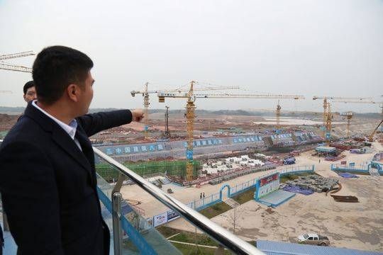 探訪天府國際機場施工現(xiàn)場 見證蜀道難變全球通474447_ 探訪天府國際機場施工現(xiàn)場 見證蜀道難變全球通